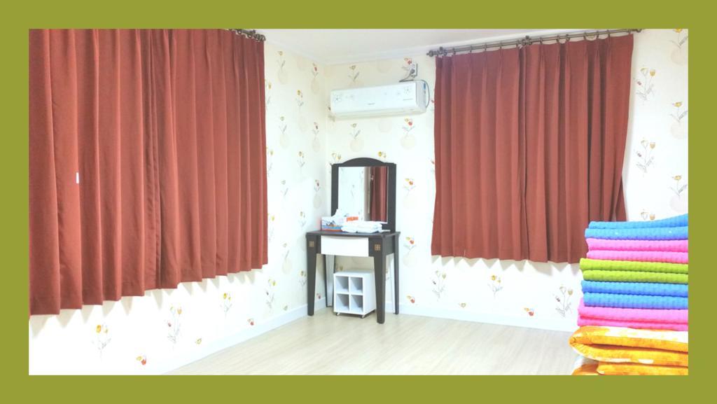 Jeonju Hanok Village Guesthouse ภายนอก รูปภาพ