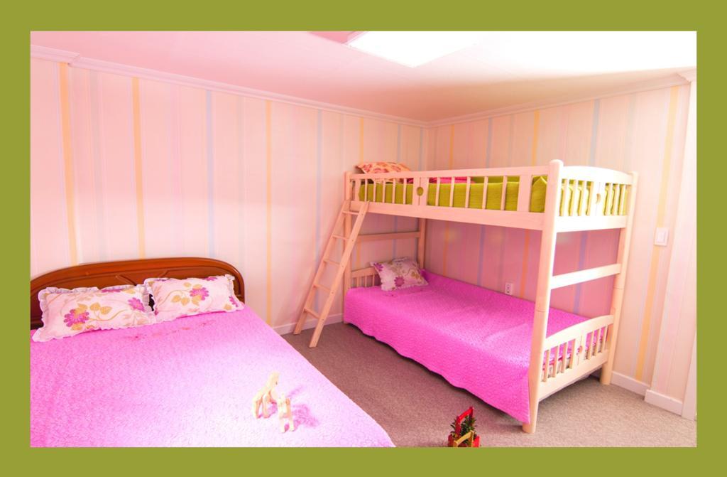 Jeonju Hanok Village Guesthouse ภายนอก รูปภาพ